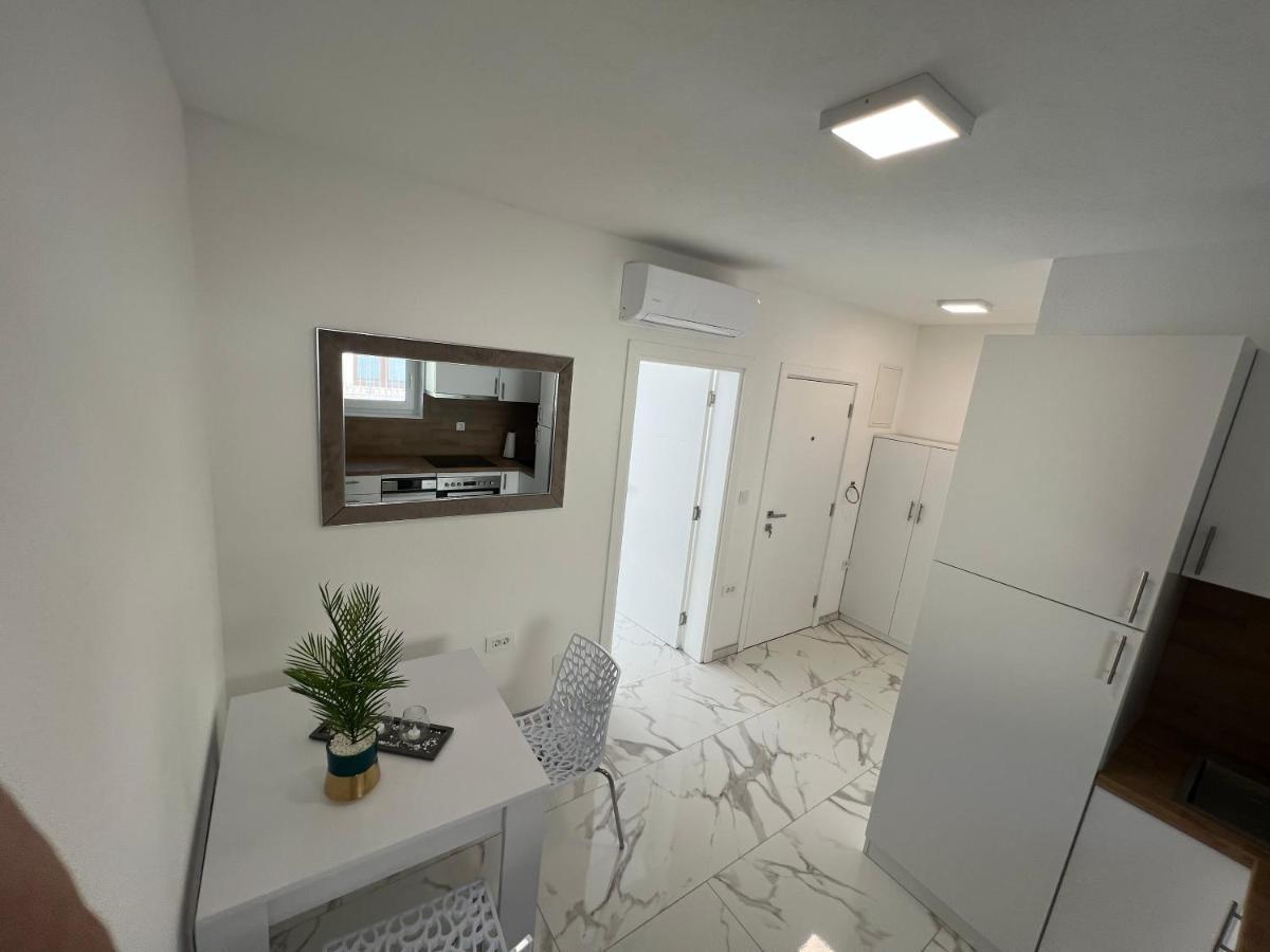 Deluxe Apartment 扎达尔 外观 照片