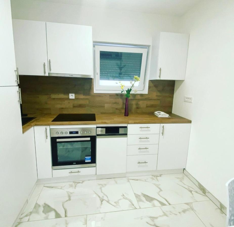 Deluxe Apartment 扎达尔 外观 照片